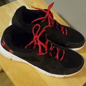 Under Armour Mens Tennis Shoes